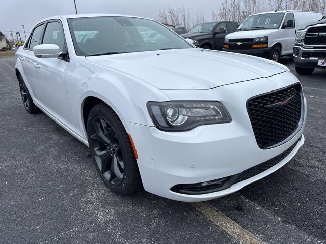 new 2023 Chrysler 300 car, priced at $42,925