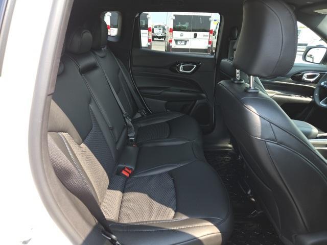 new 2025 Jeep Compass car, priced at $28,395