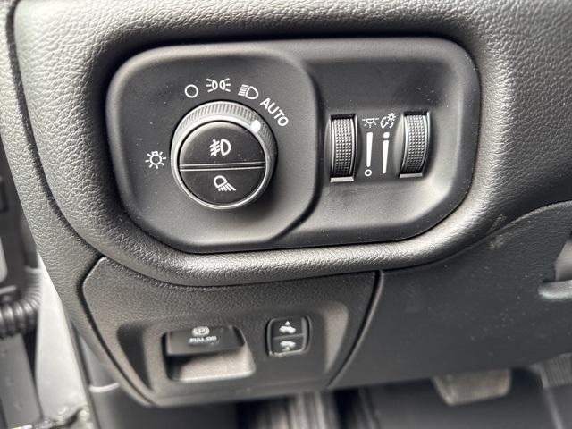 new 2025 Ram 1500 car, priced at $48,050