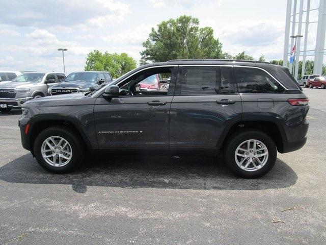 new 2024 Jeep Grand Cherokee car, priced at $39,970