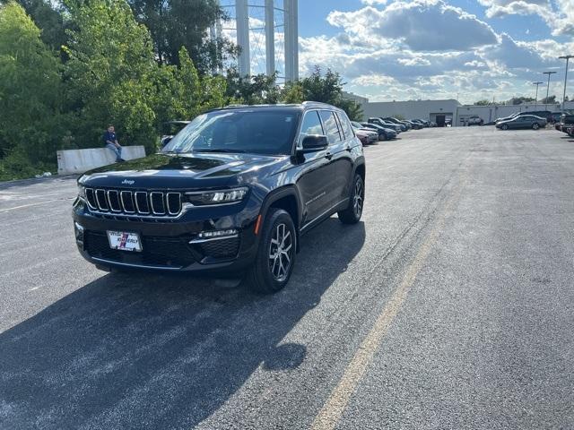 new 2025 Jeep Grand Cherokee car, priced at $47,855