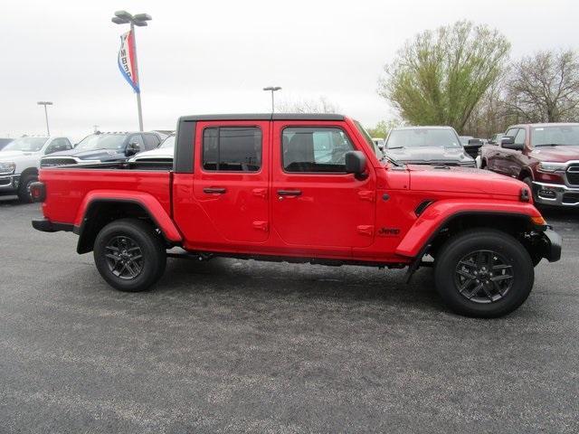 new 2024 Jeep Gladiator car, priced at $46,315