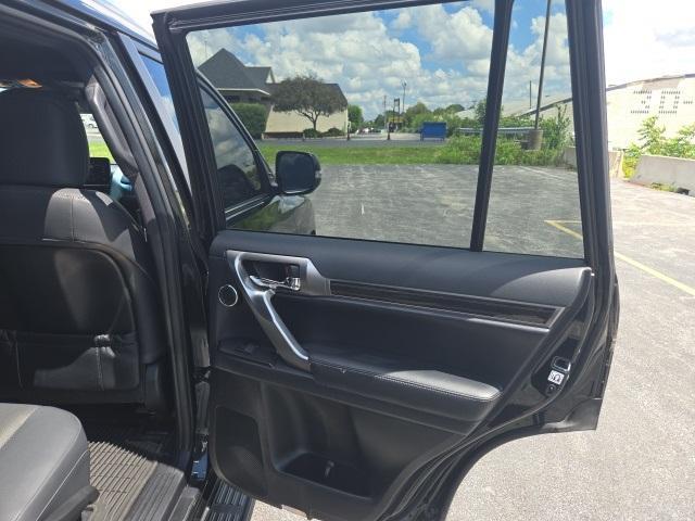 used 2022 Lexus GX 460 car, priced at $49,878