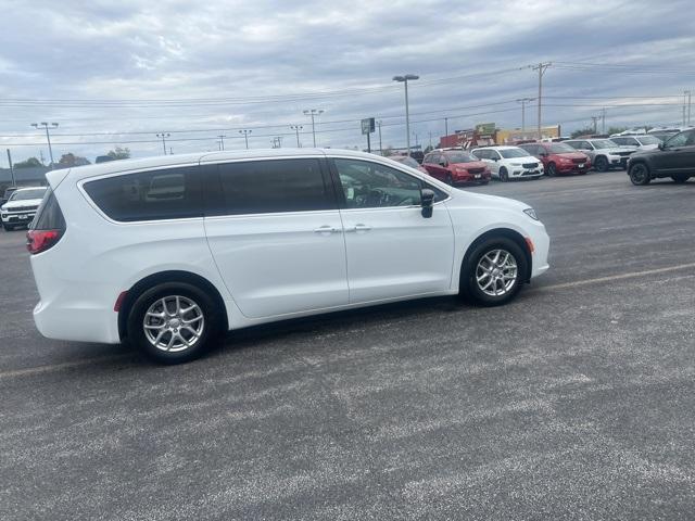new 2026 Chrysler Pacifica car, priced at $42,920