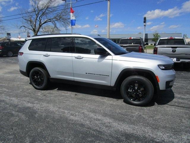 new 2024 Jeep Grand Cherokee L car, priced at $43,030