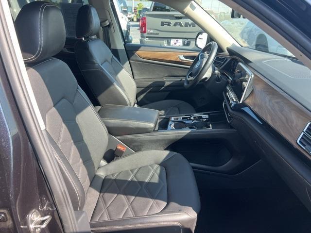 used 2024 Volkswagen Atlas car, priced at $31,487