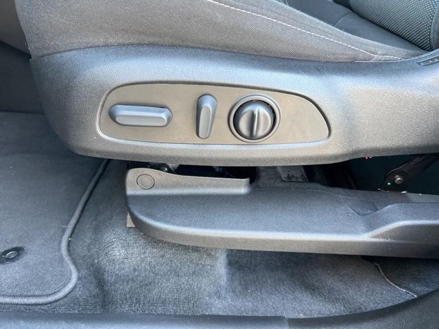 used 2022 Chevrolet Traverse car, priced at $20,232