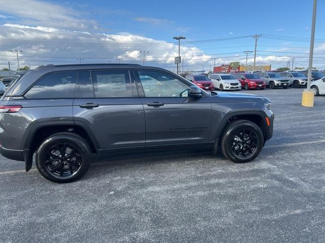 new 2025 Jeep Grand Cherokee car, priced at $41,900