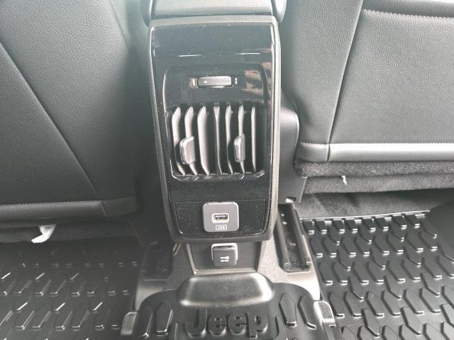 new 2025 Jeep Compass car, priced at $29,766