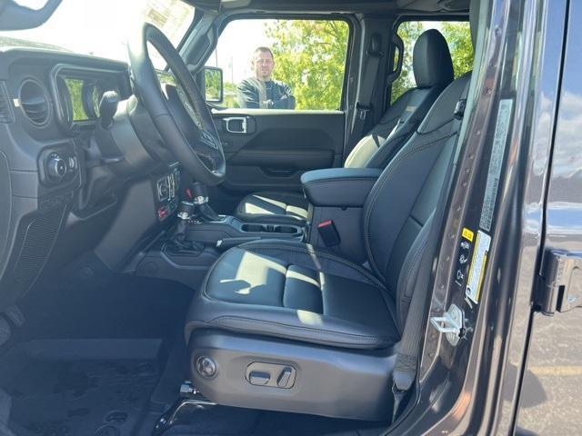 new 2025 Jeep Wrangler car, priced at $102,580