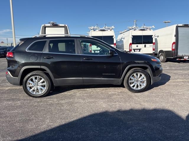 used 2016 Jeep Cherokee car, priced at $11,892