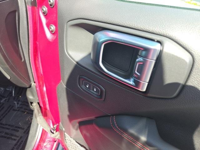 used 2024 Jeep Gladiator car, priced at $53,900