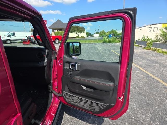 used 2024 Jeep Gladiator car, priced at $53,900