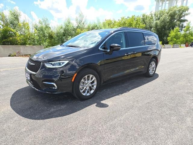 used 2022 Chrysler Pacifica car, priced at $28,881