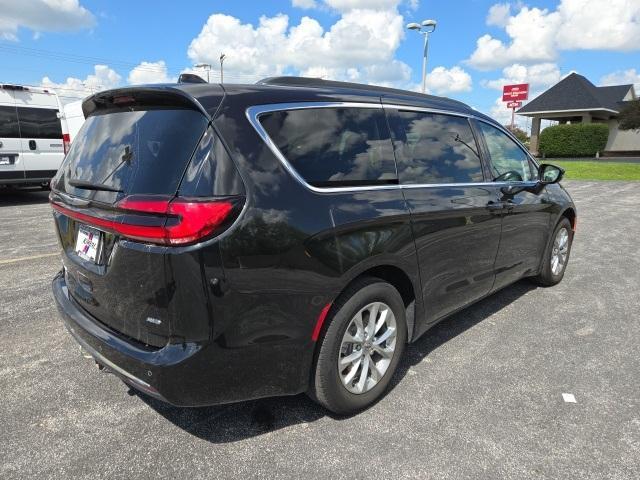 used 2022 Chrysler Pacifica car, priced at $28,881