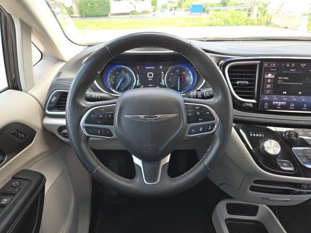 used 2022 Chrysler Pacifica car, priced at $28,881