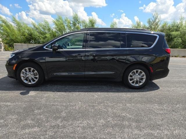 used 2022 Chrysler Pacifica car, priced at $28,881