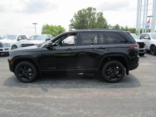 new 2024 Jeep Grand Cherokee car, priced at $53,655