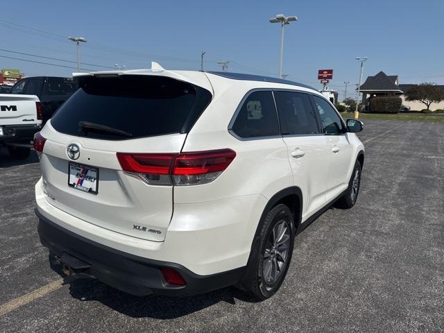 used 2019 Toyota Highlander car, priced at $26,696