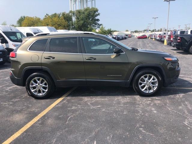 used 2016 Jeep Cherokee car, priced at $15,977