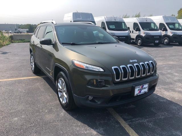 used 2016 Jeep Cherokee car, priced at $15,977