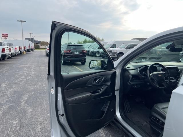 used 2020 Chevrolet Traverse car, priced at $24,332
