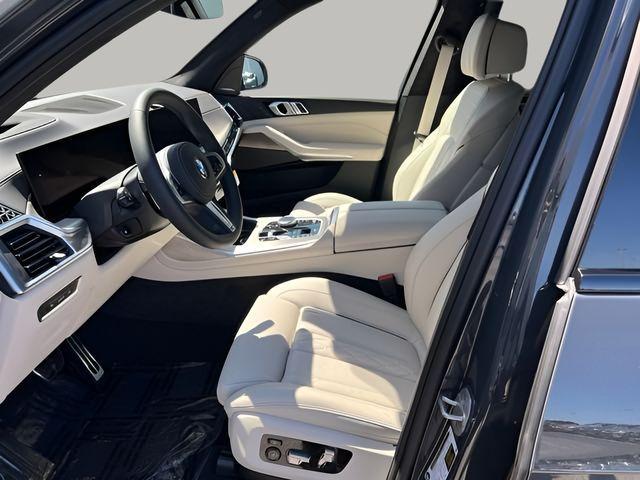 new 2025 BMW X7 car, priced at $103,230