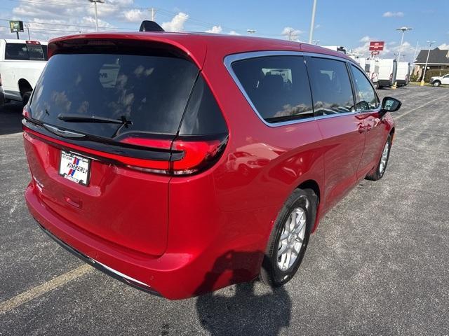 new 2026 Chrysler Pacifica car, priced at $42,165