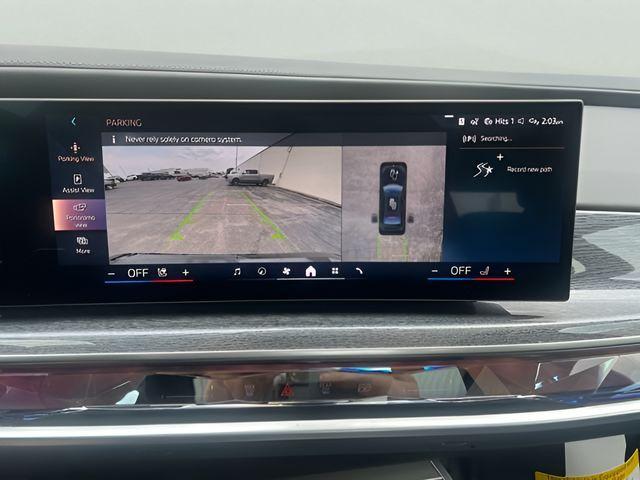 new 2025 BMW 760 car, priced at $129,225