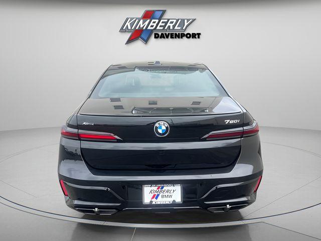 new 2025 BMW 760 car, priced at $129,225