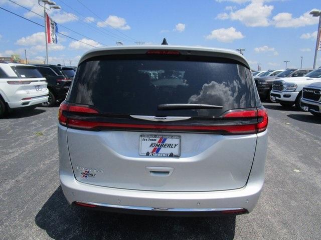 new 2024 Chrysler Pacifica car, priced at $38,820