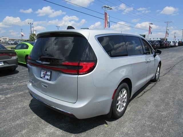 new 2024 Chrysler Pacifica car, priced at $38,820