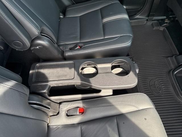 used 2017 Toyota Highlander car, priced at $21,952