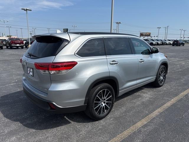 used 2017 Toyota Highlander car, priced at $21,952