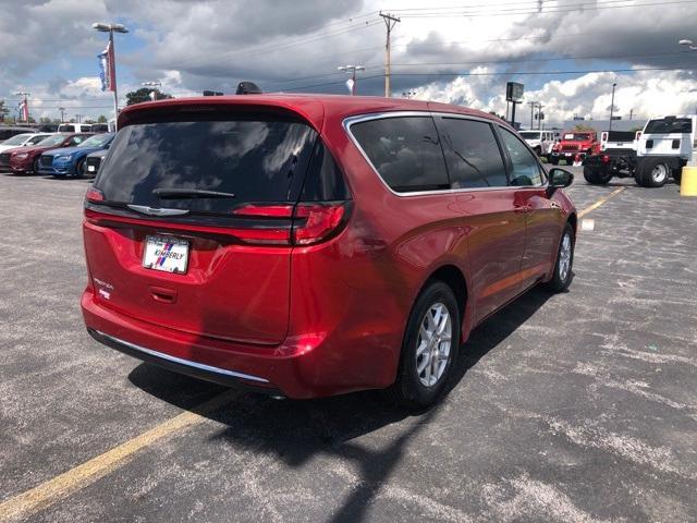 new 2024 Chrysler Pacifica car, priced at $38,495