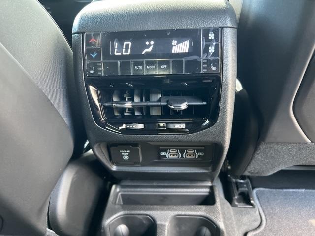 new 2025 Jeep Grand Cherokee L car, priced at $59,290