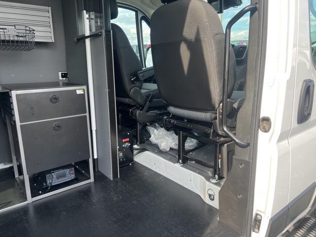 used 2025 Ram ProMaster 1500 car, priced at $39,992