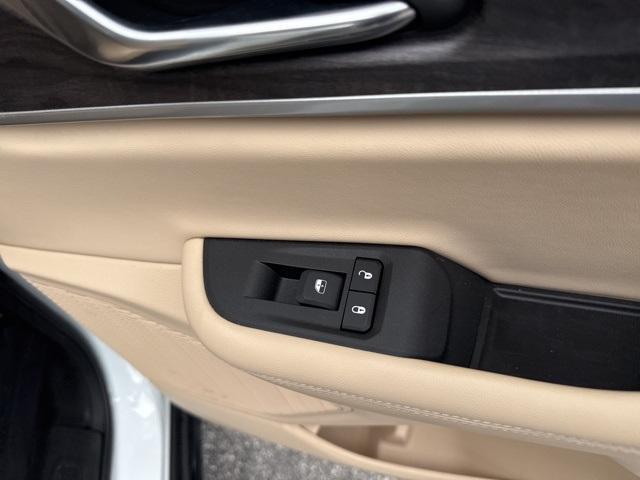 used 2024 Jeep Grand Cherokee car, priced at $35,903