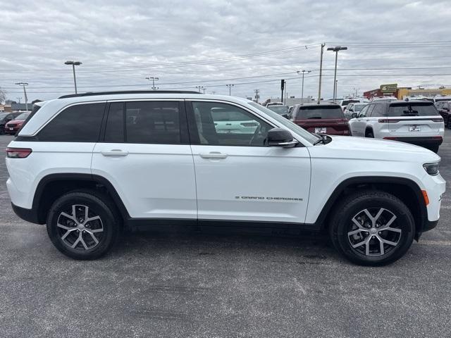 used 2024 Jeep Grand Cherokee car, priced at $35,903