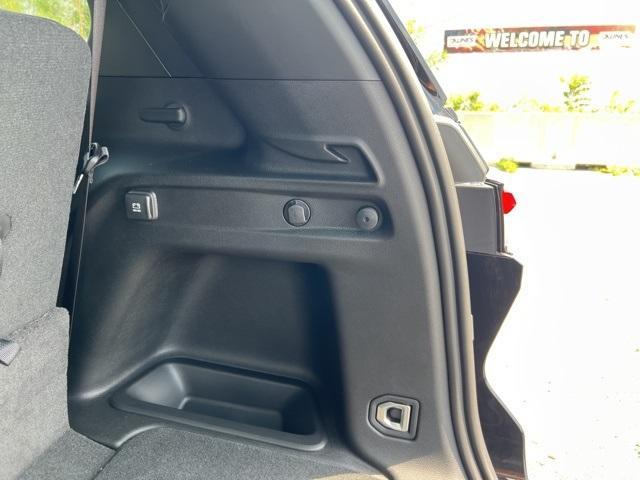 new 2025 Jeep Grand Cherokee L car, priced at $47,140