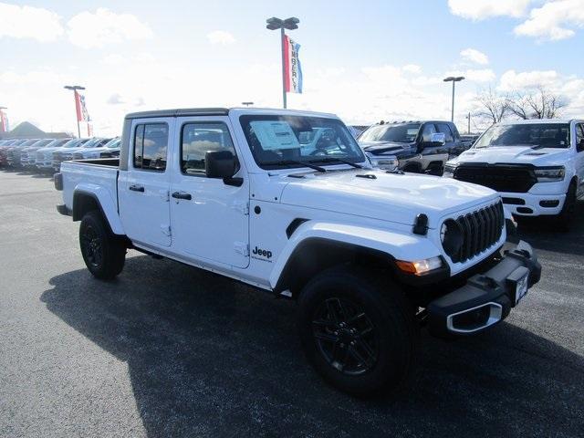 new 2024 Jeep Gladiator car, priced at $43,520