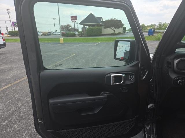 used 2023 Jeep Gladiator car, priced at $33,900