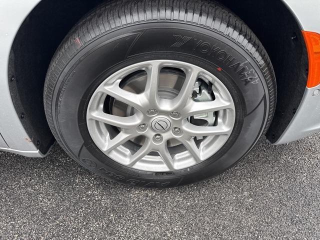 new 2026 Chrysler Pacifica car, priced at $42,140