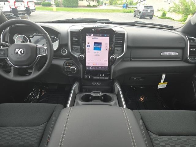 new 2025 Ram 1500 car, priced at $50,175