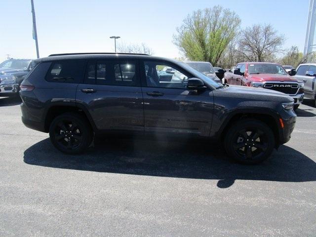 new 2024 Jeep Grand Cherokee L car, priced at $46,920