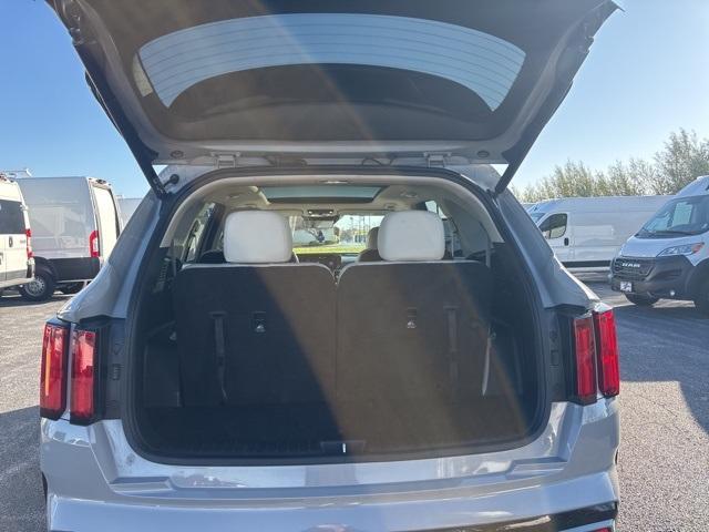 used 2022 Kia Sorento car, priced at $25,950