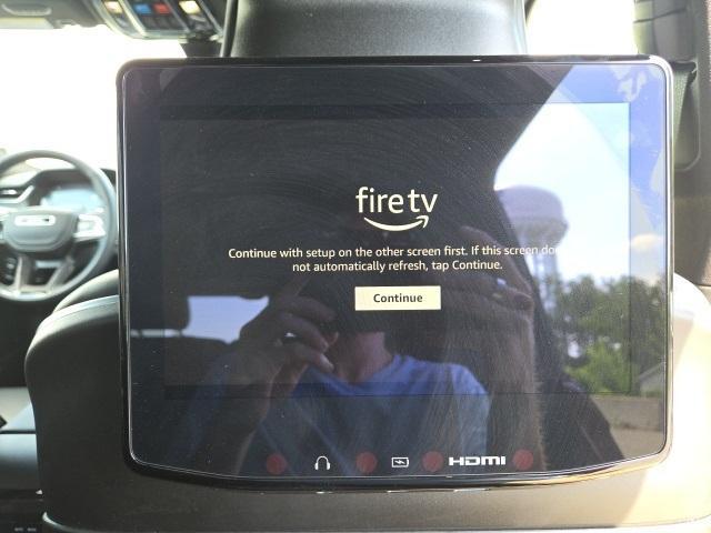 used 2024 Jeep Grand Cherokee L car, priced at $53,634