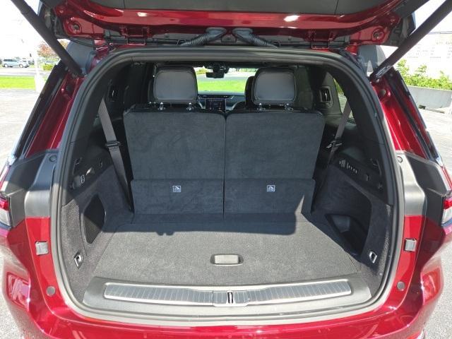 used 2024 Jeep Grand Cherokee L car, priced at $53,634