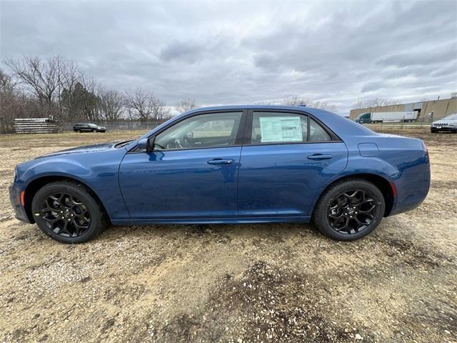 new 2023 Chrysler 300 car, priced at $44,635