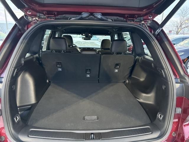 used 2024 Jeep Grand Cherokee car, priced at $35,970